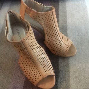 Great sandals!